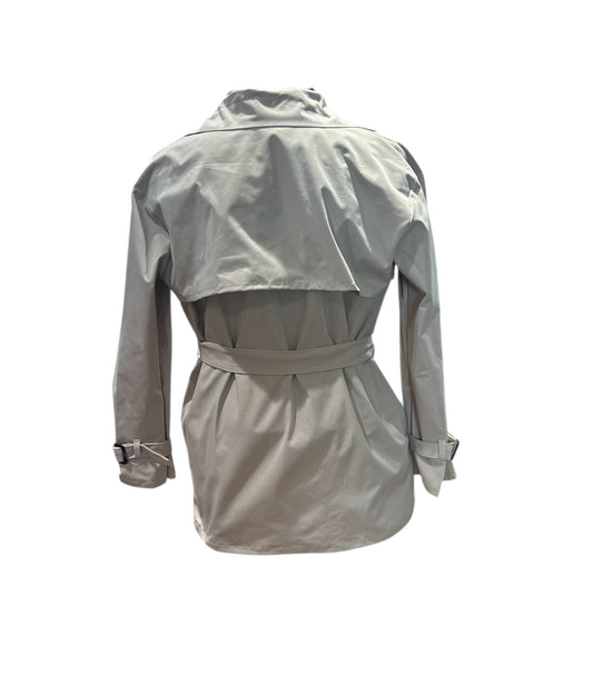 Eleganter Damen-Trenchcoat in Beige und Dunkelgrün