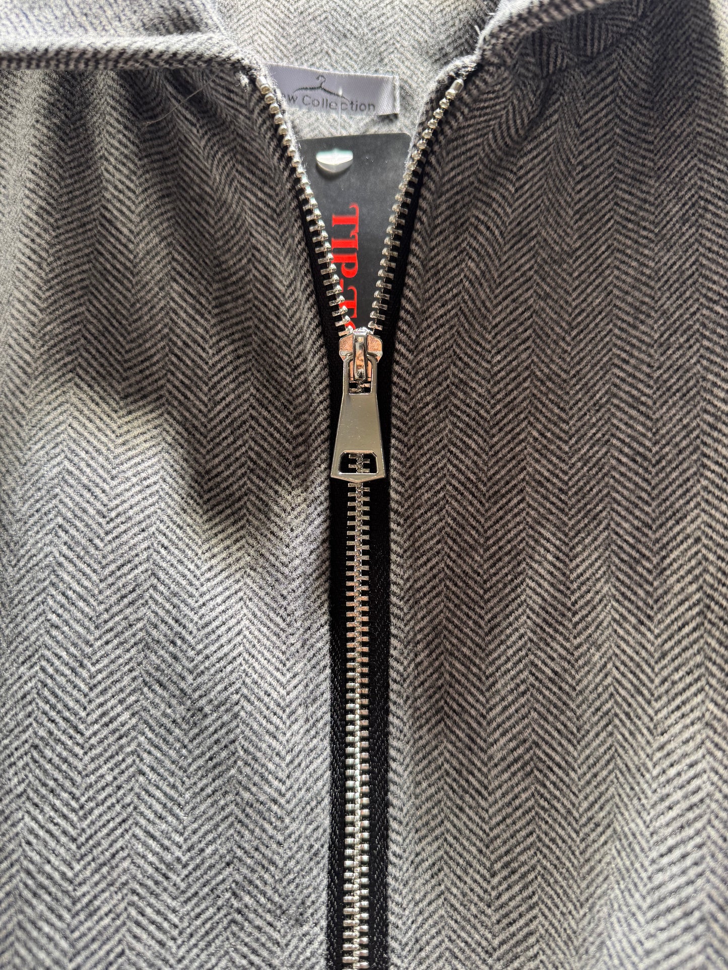 Graue Cropped Jacke mit Reißverschluss – Minimalistischer Oversized Look