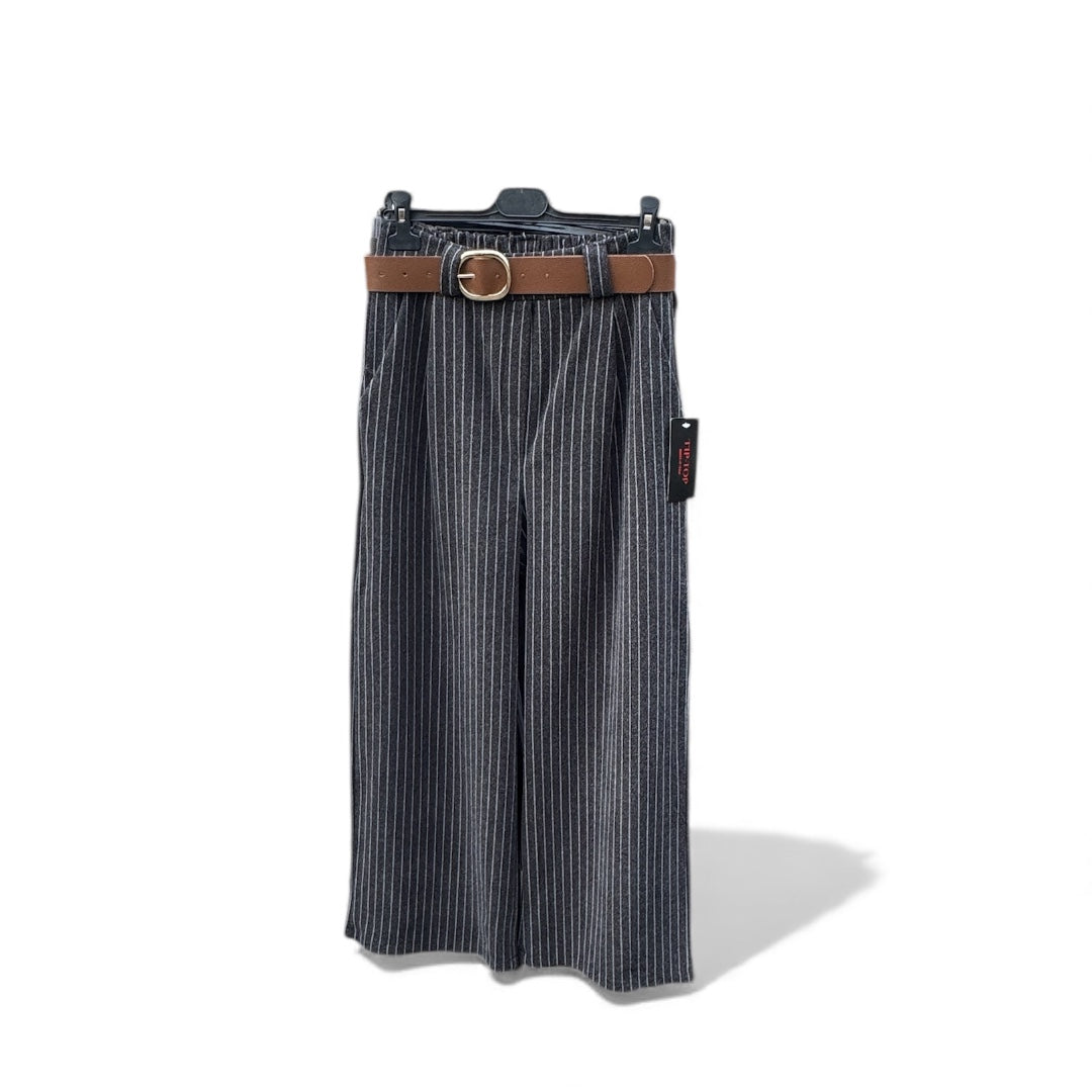 Damenhose mit Nadelstreifen und Gürtel – elegante Wide-Leg-Passform