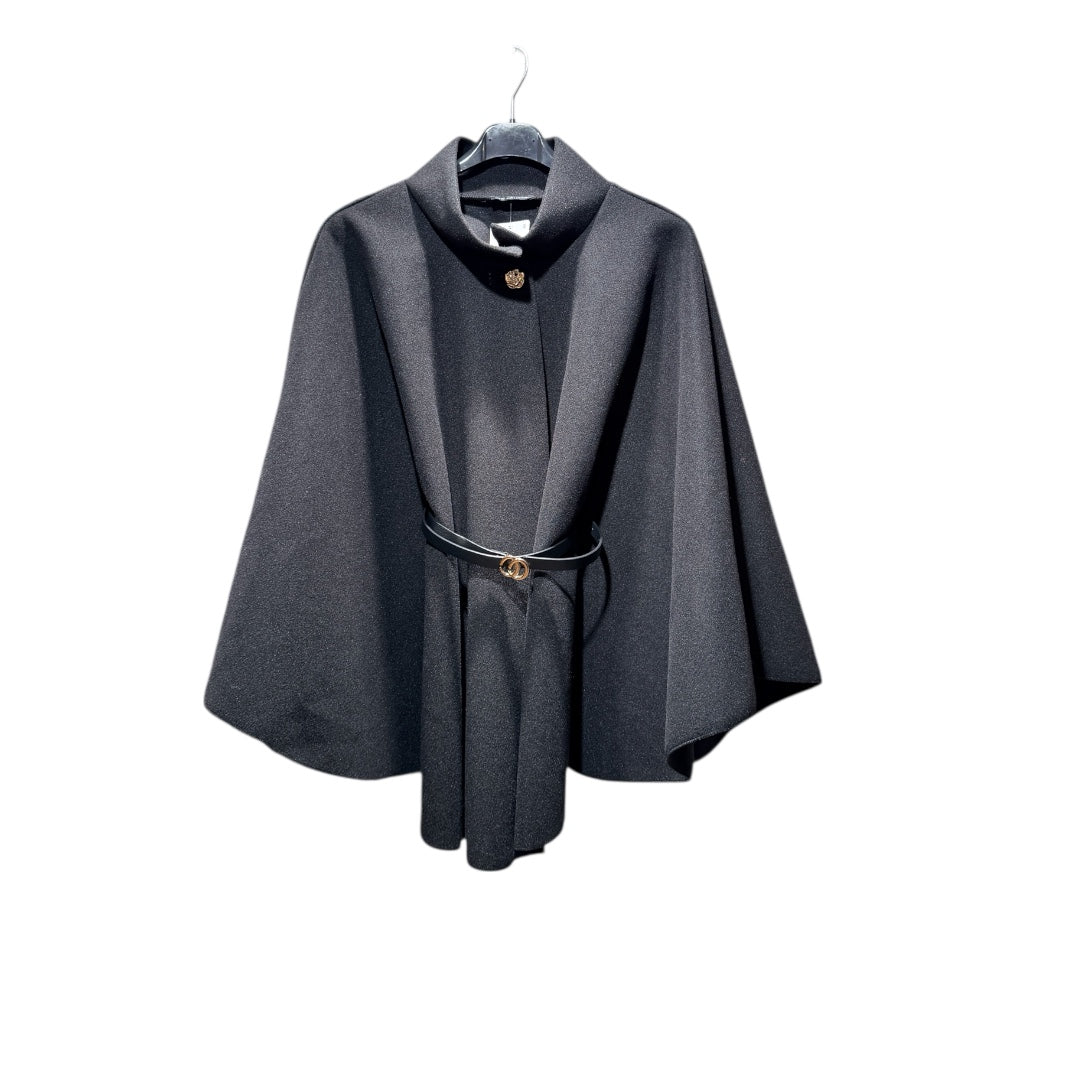 Luxuriöser Cape-Poncho mit Taillengürtel – in Creme, Schwarz & Camel